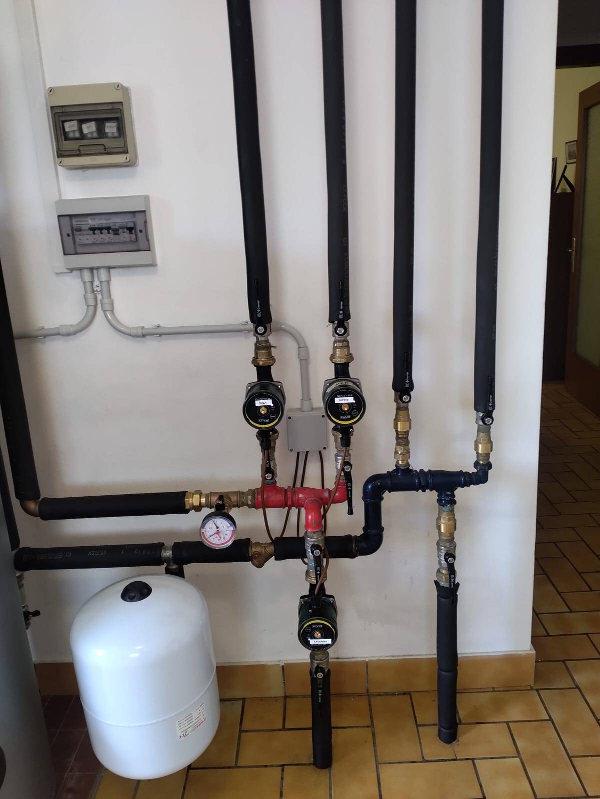 macera-termoidraulica-impianto-riscaldamento-sistema-ibrido-pavia (1)