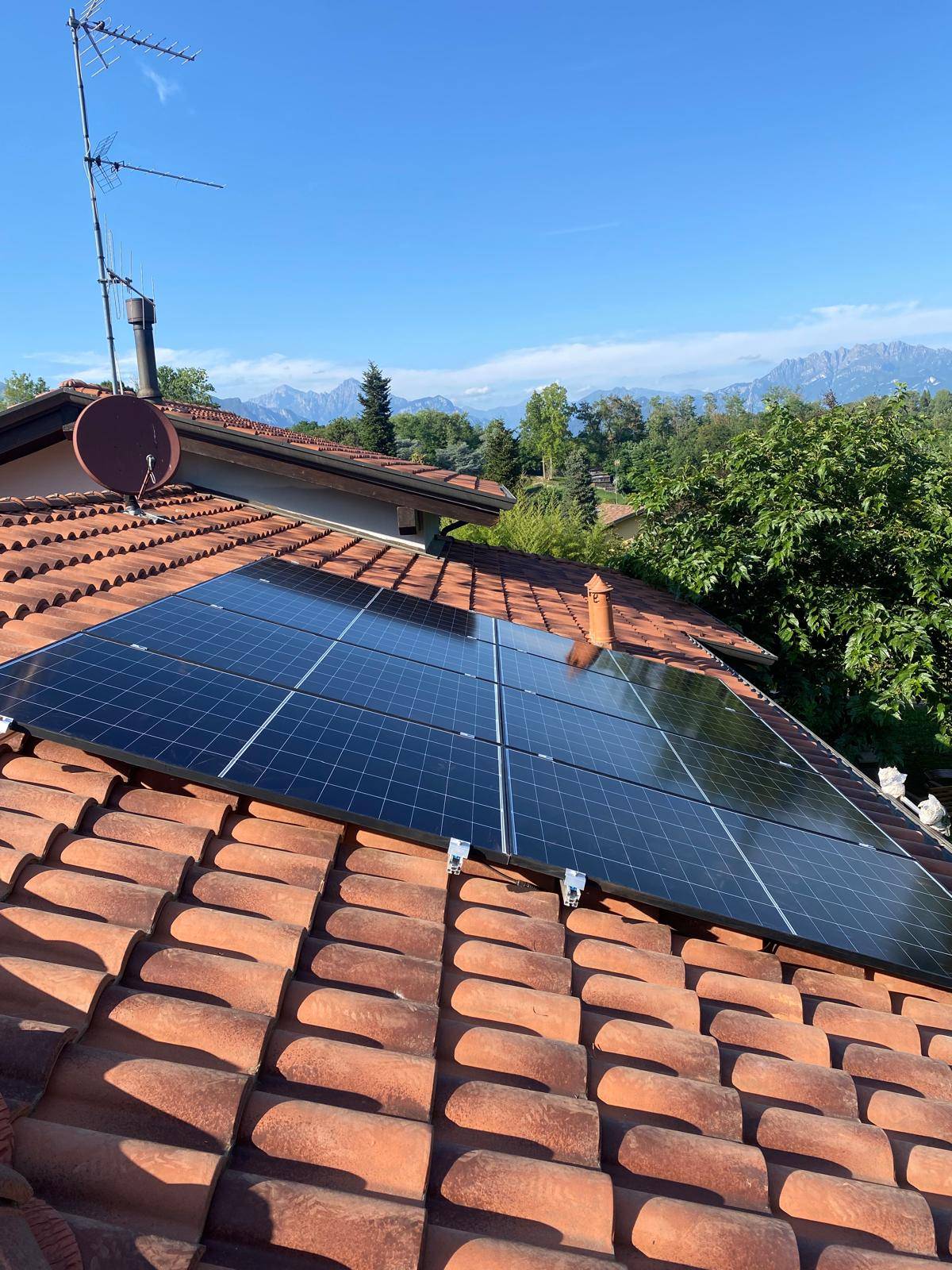 macera-termoidraulica-impianto-fotovoltaico-villa-lecco (3)