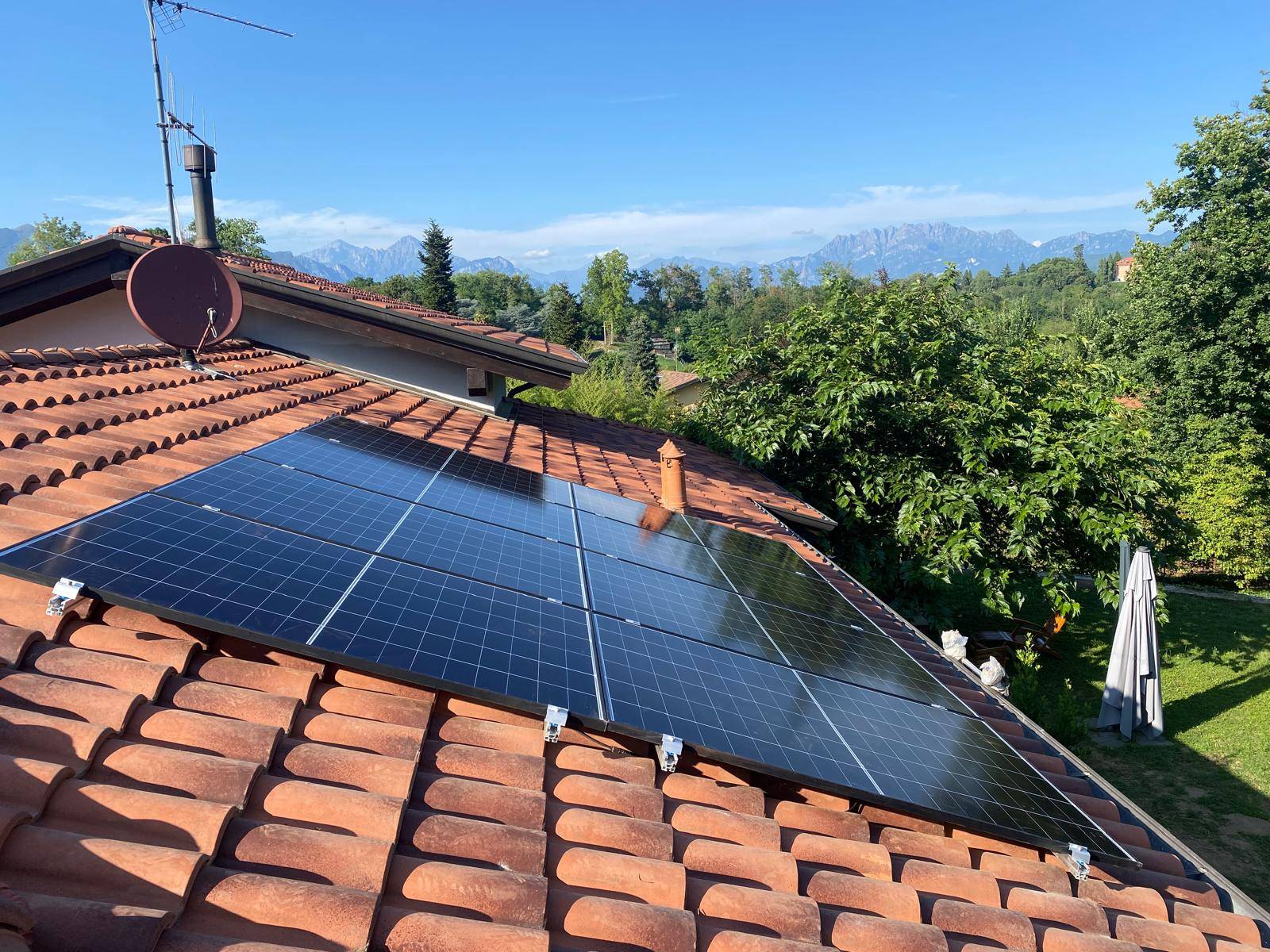 macera-termoidraulica-impianto-fotovoltaico-villa-lecco (4)