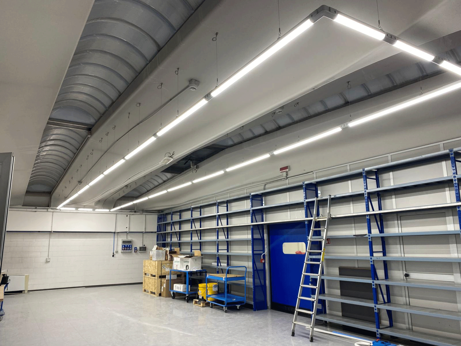 macera-termoidraulica-impianto-illuminazione-sospensione-agrate(2)