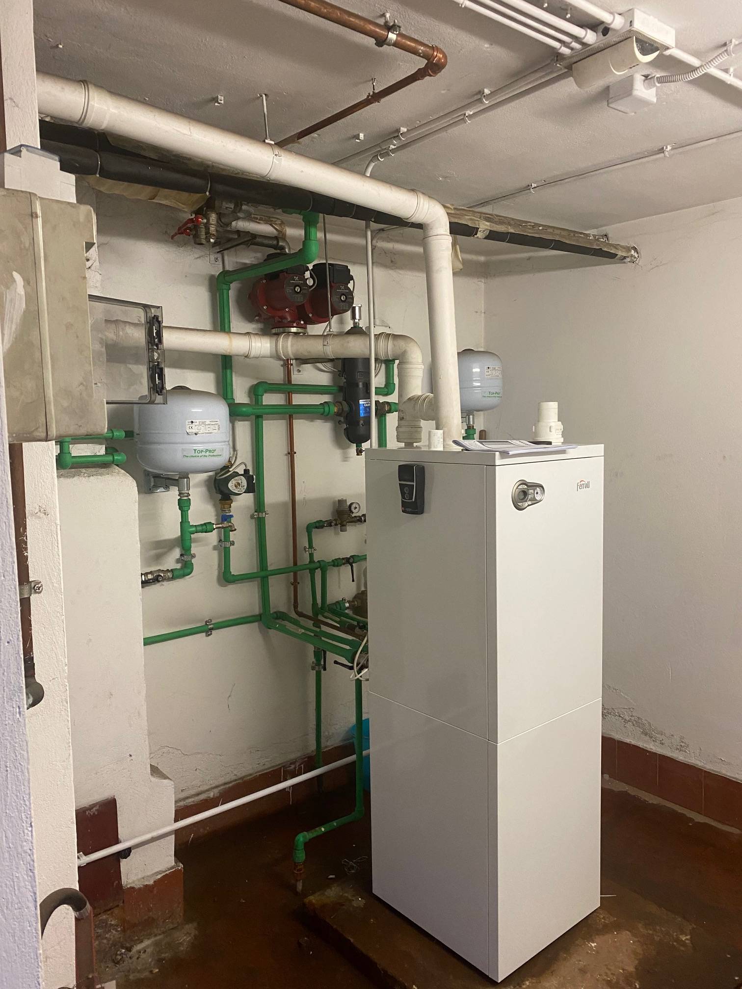 macera-termoidraulica-sostituzione-caldaia-villetta-schieramilano (1)