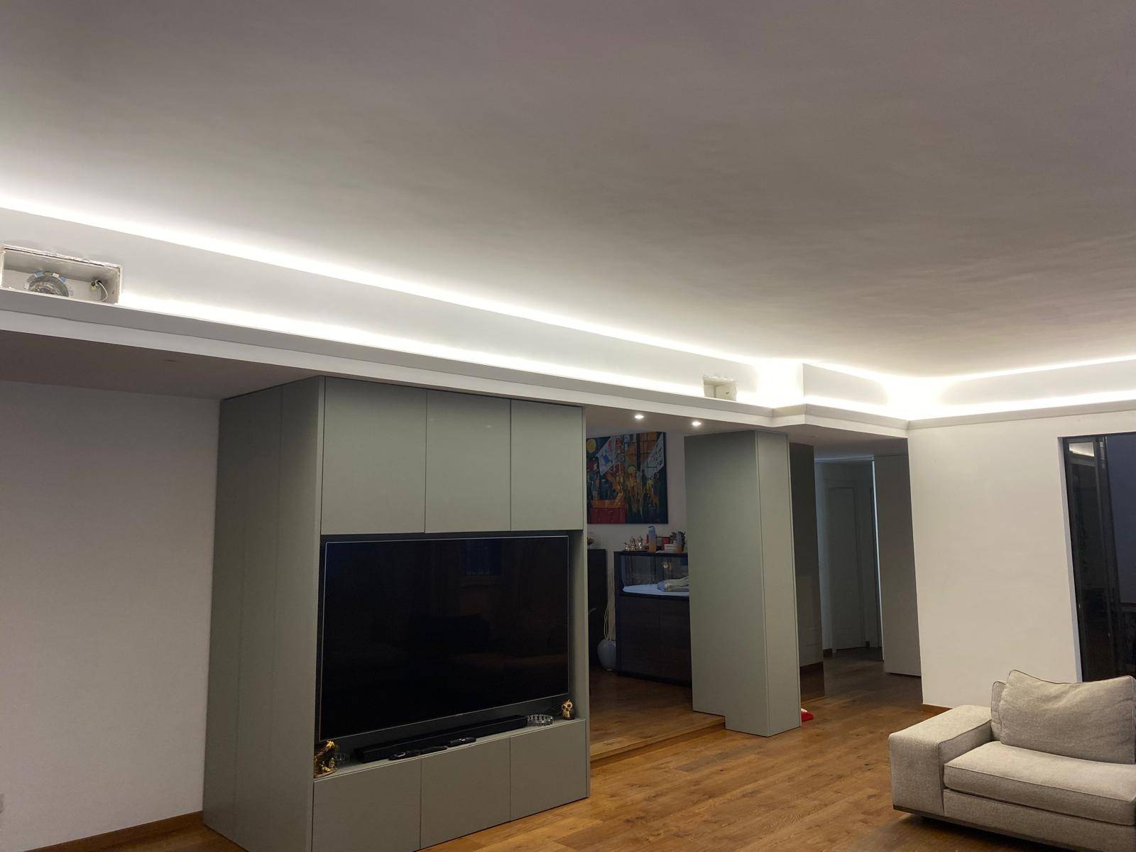 macera-termoidraulica-veletta-strip-led-appartamento-provincia-milano (2)