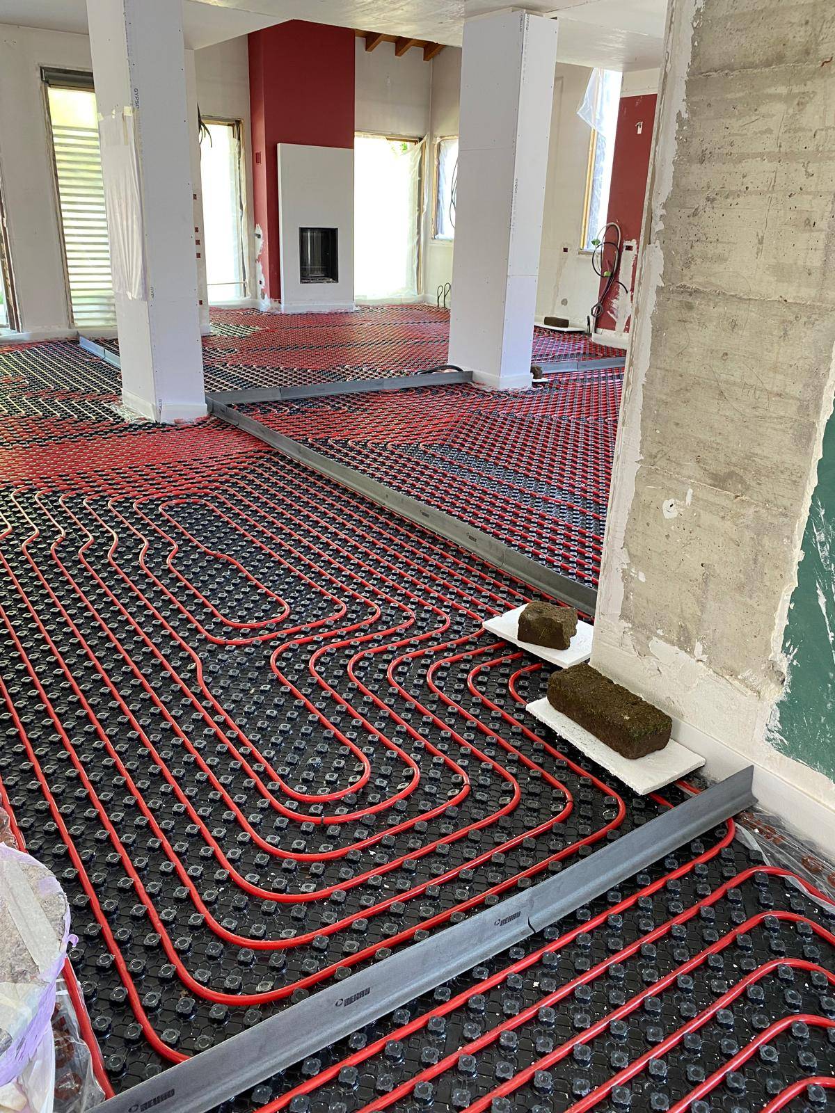 macera-termoidraulica-riscaldamento-pavimento-attivita-commerciale-cernusco-sul-naviglio(5)